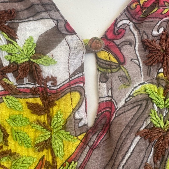 🌴 Embroidered Tunic Flowy Size Small - Picture 10 of 11